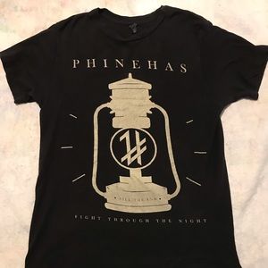 Phinehas T-shirt Medium
